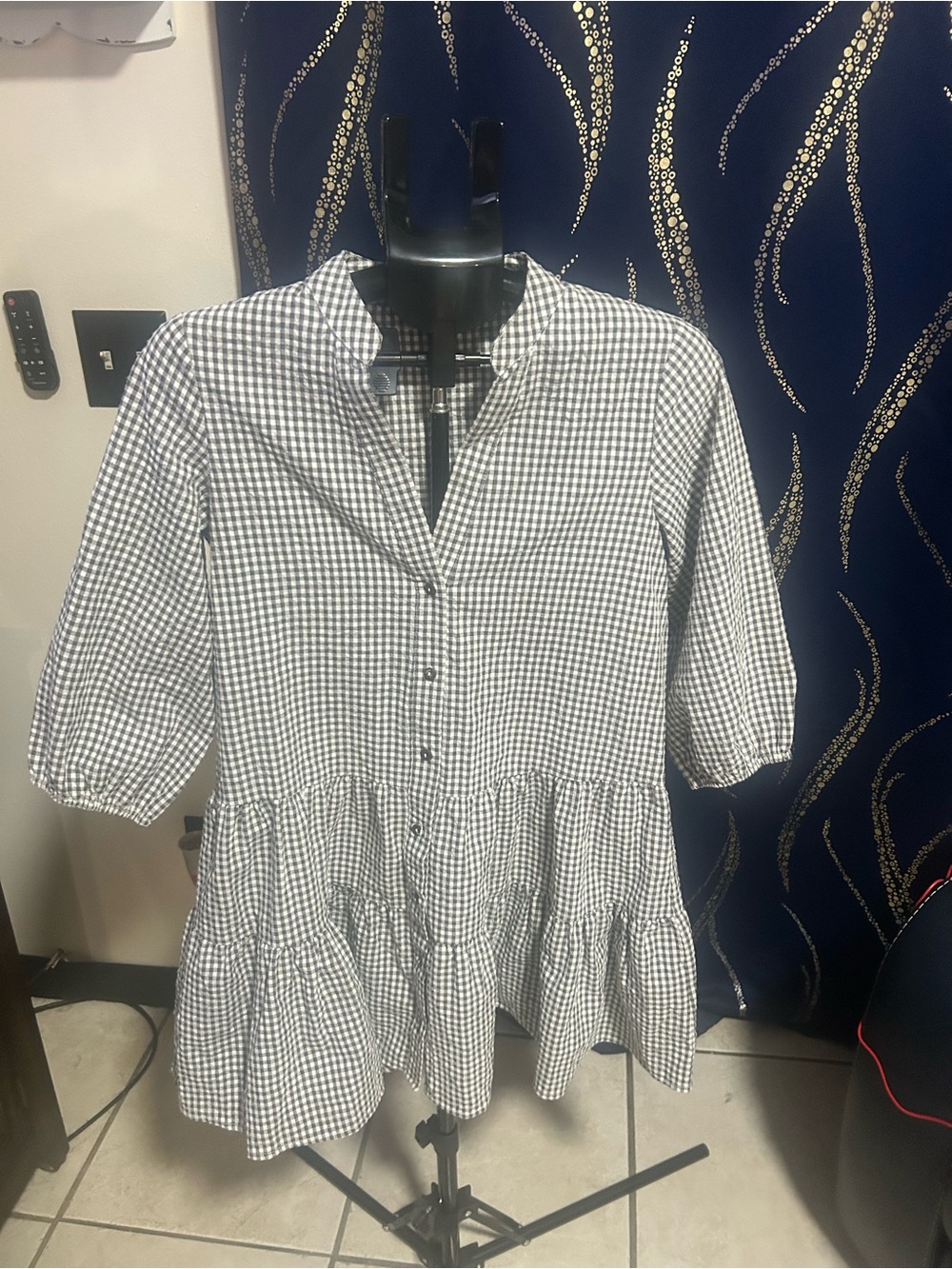 Petal & Pup Black and White Gingham Button-Front Peplum Top